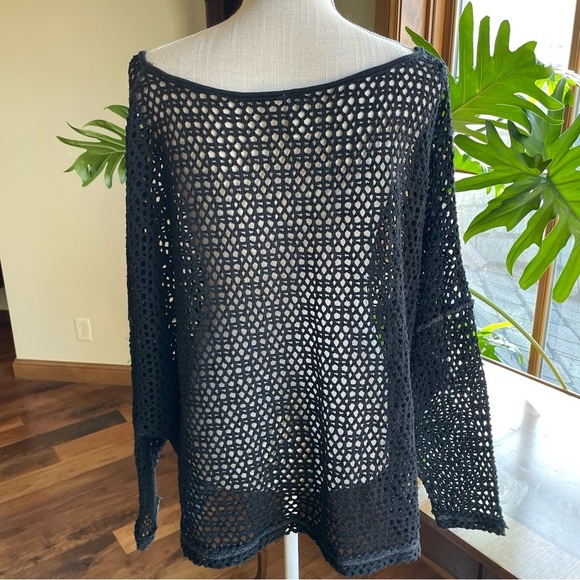 We The Free Black Open Weave Crochet Sweater Top - Picture 6 of 13